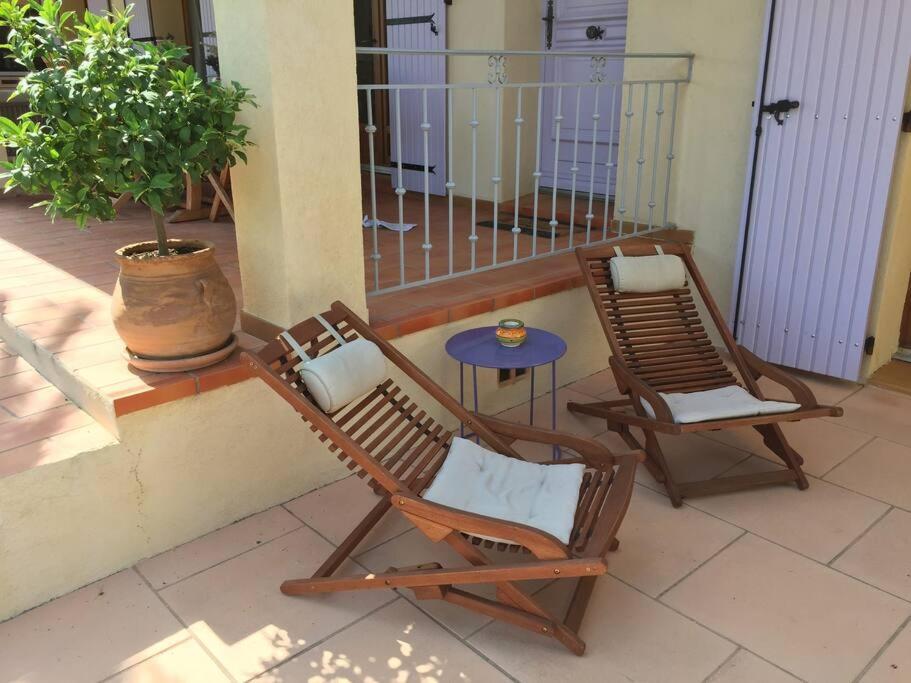Au Pied Du Massif Des Costes Villa Pelissanne Ngoại thất bức ảnh