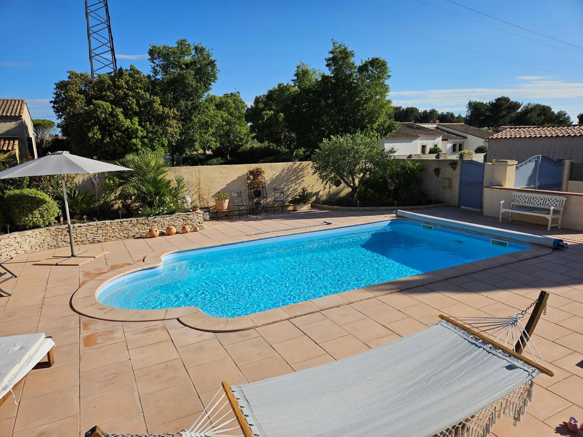 Au Pied Du Massif Des Costes Villa Pelissanne Ngoại thất bức ảnh